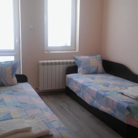 Apartment Izabel Yambol Bagian luar foto