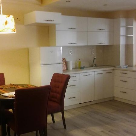 Apartment Izabel Yambol Bagian luar foto